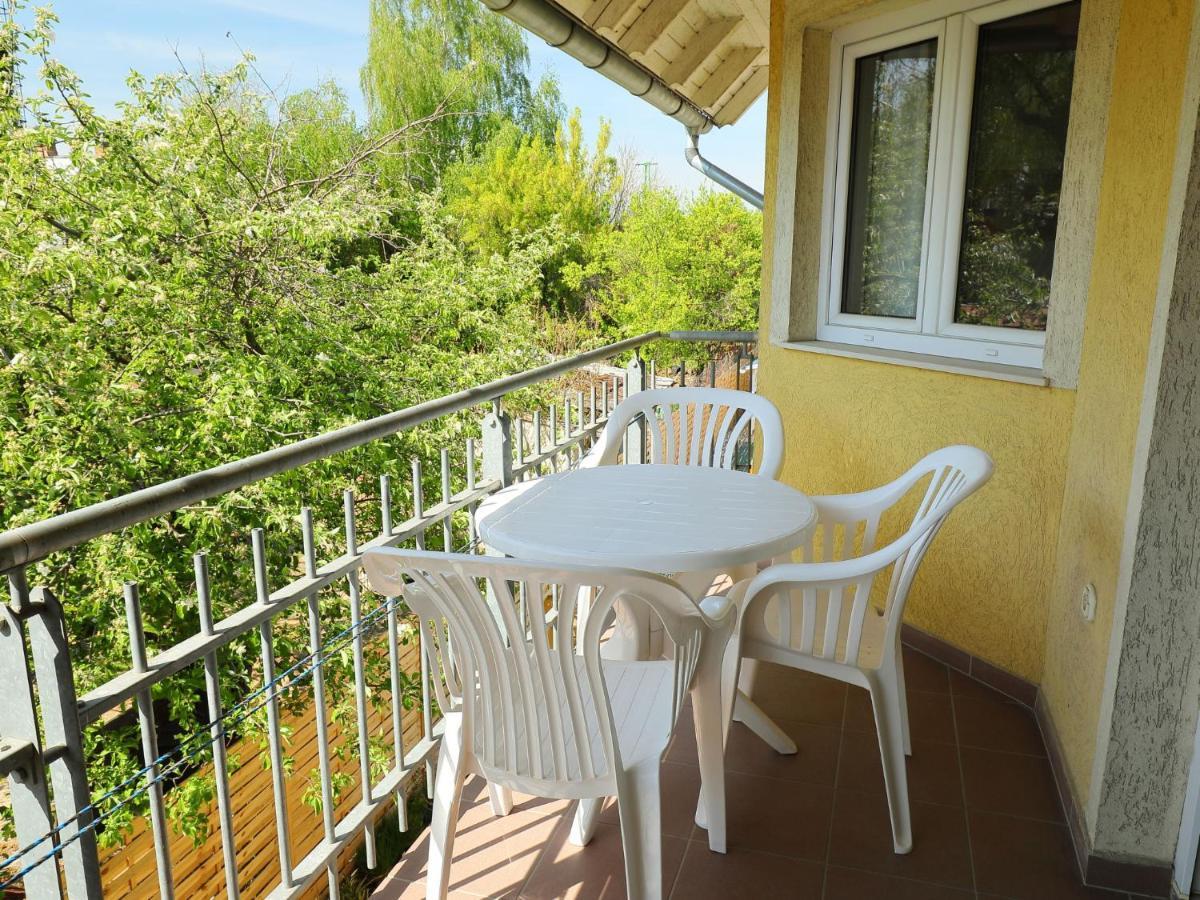 Apartment Amarillo 2 By Interhome Balatonkeresztúr Exterior foto